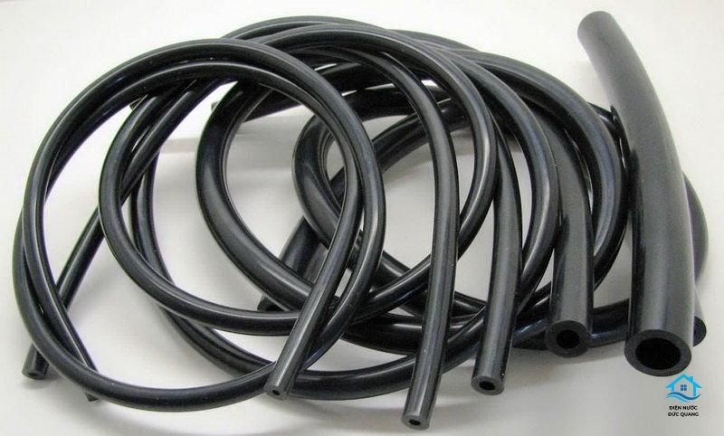 Thay ron cao su giúp xử lý vòi nước rò rỉ tạm thời
